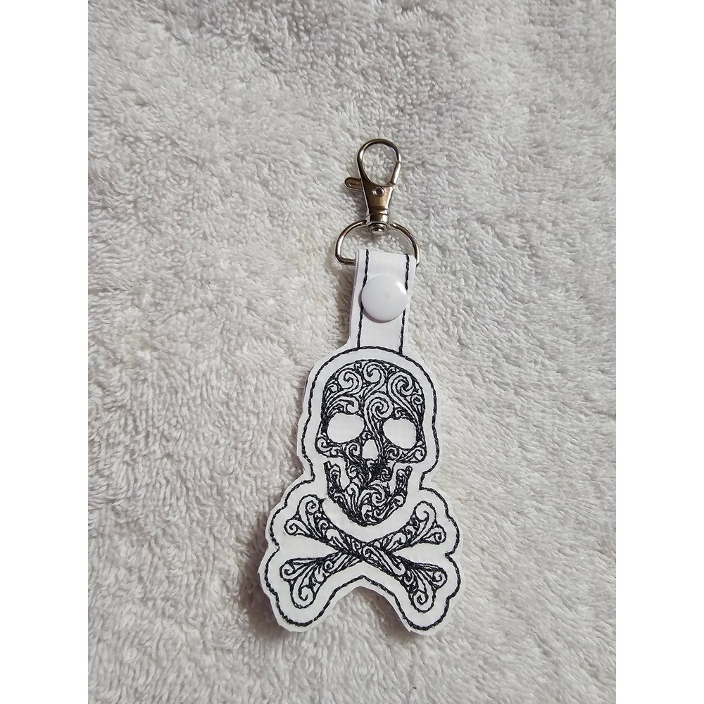 Skull and Crossbones Keychain, Gothic Rock, Embroidered‎ Keyring, Emo Punk